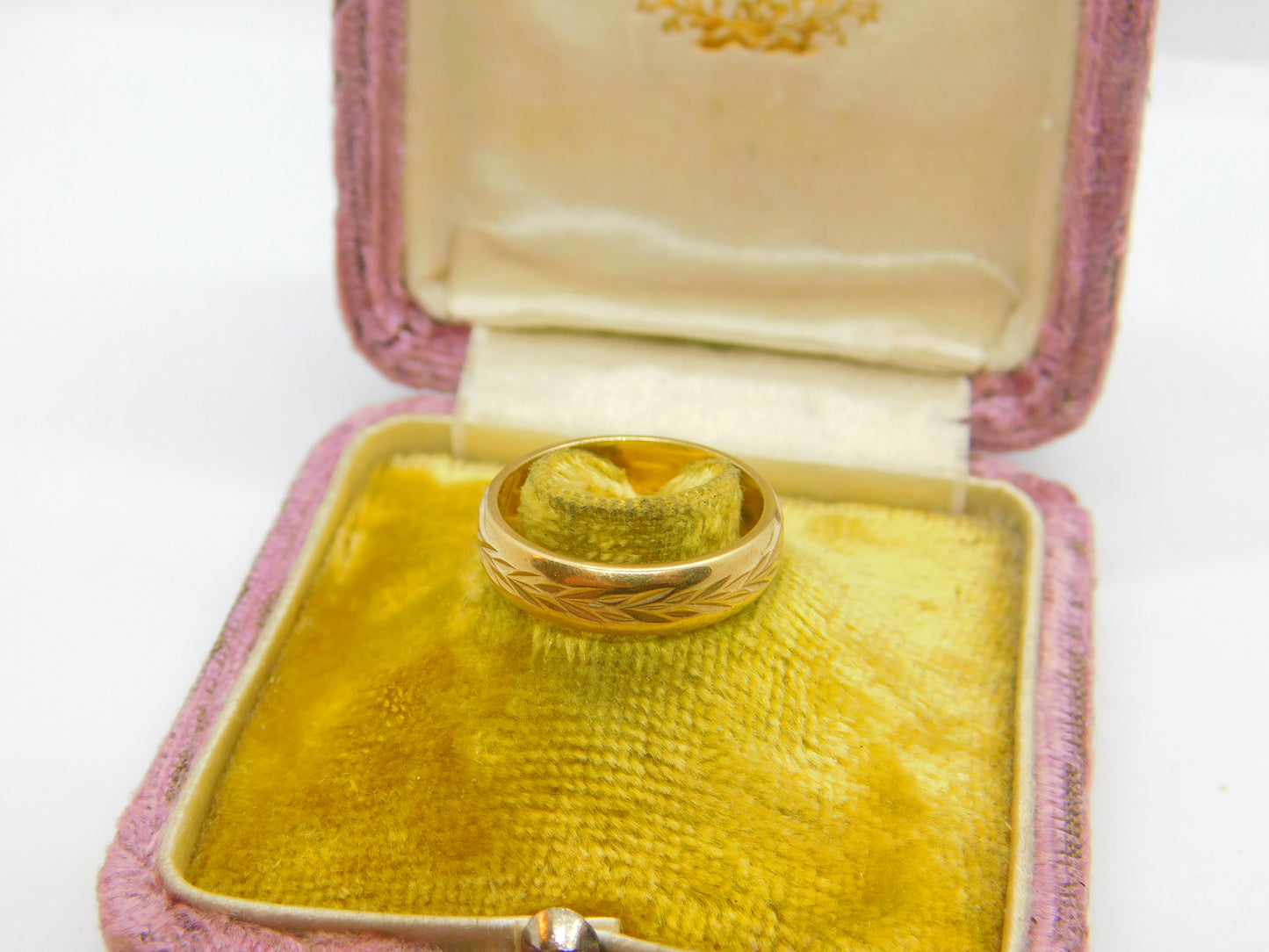 9ct Yellow Gold Wedding Band or Marriage Ring Vintage English Hallmark 1973