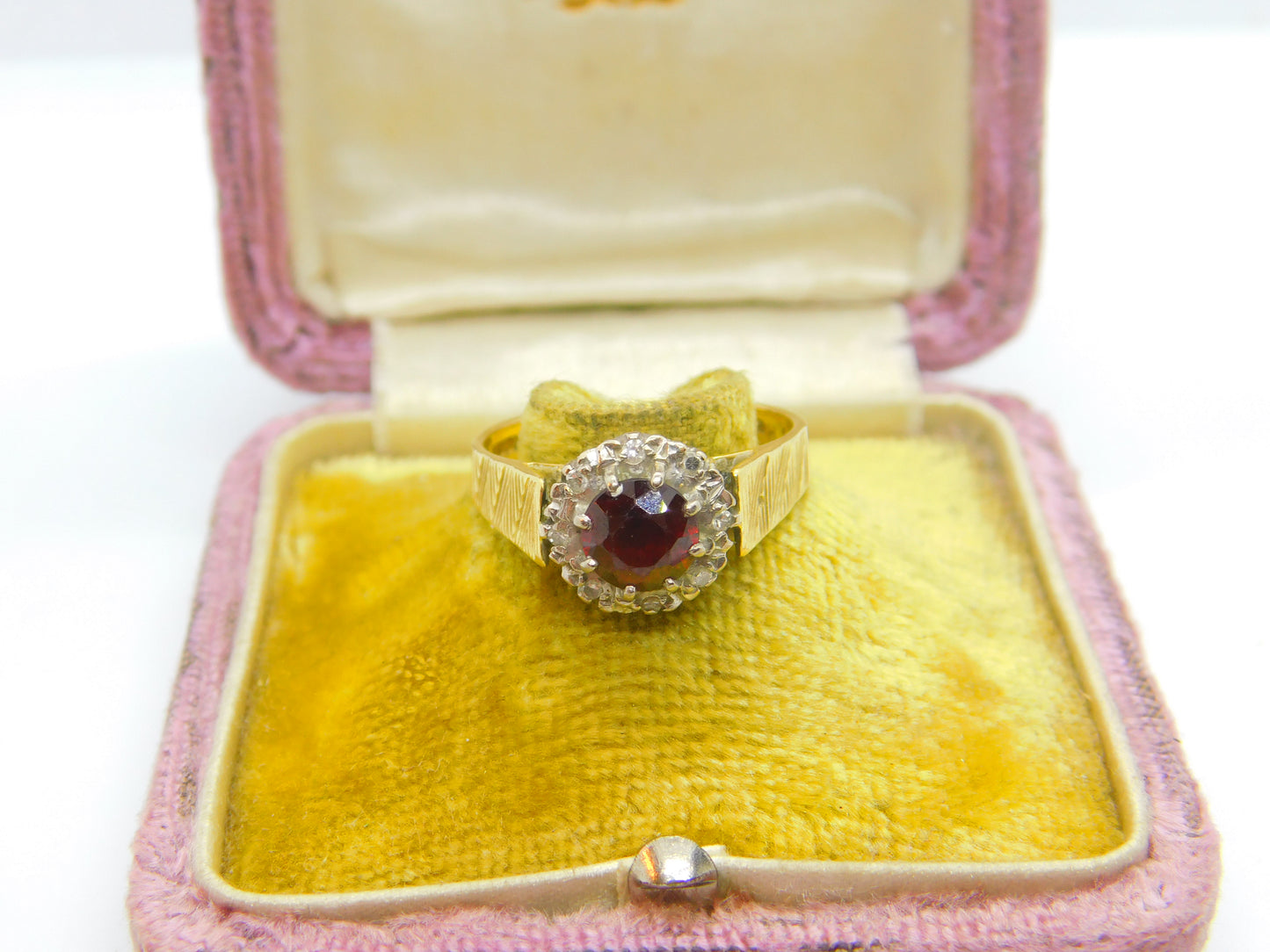 18ct Yellow Gold, Diamond Tourmaline Floral Cluster Ring 1973 Birmingham Vintage