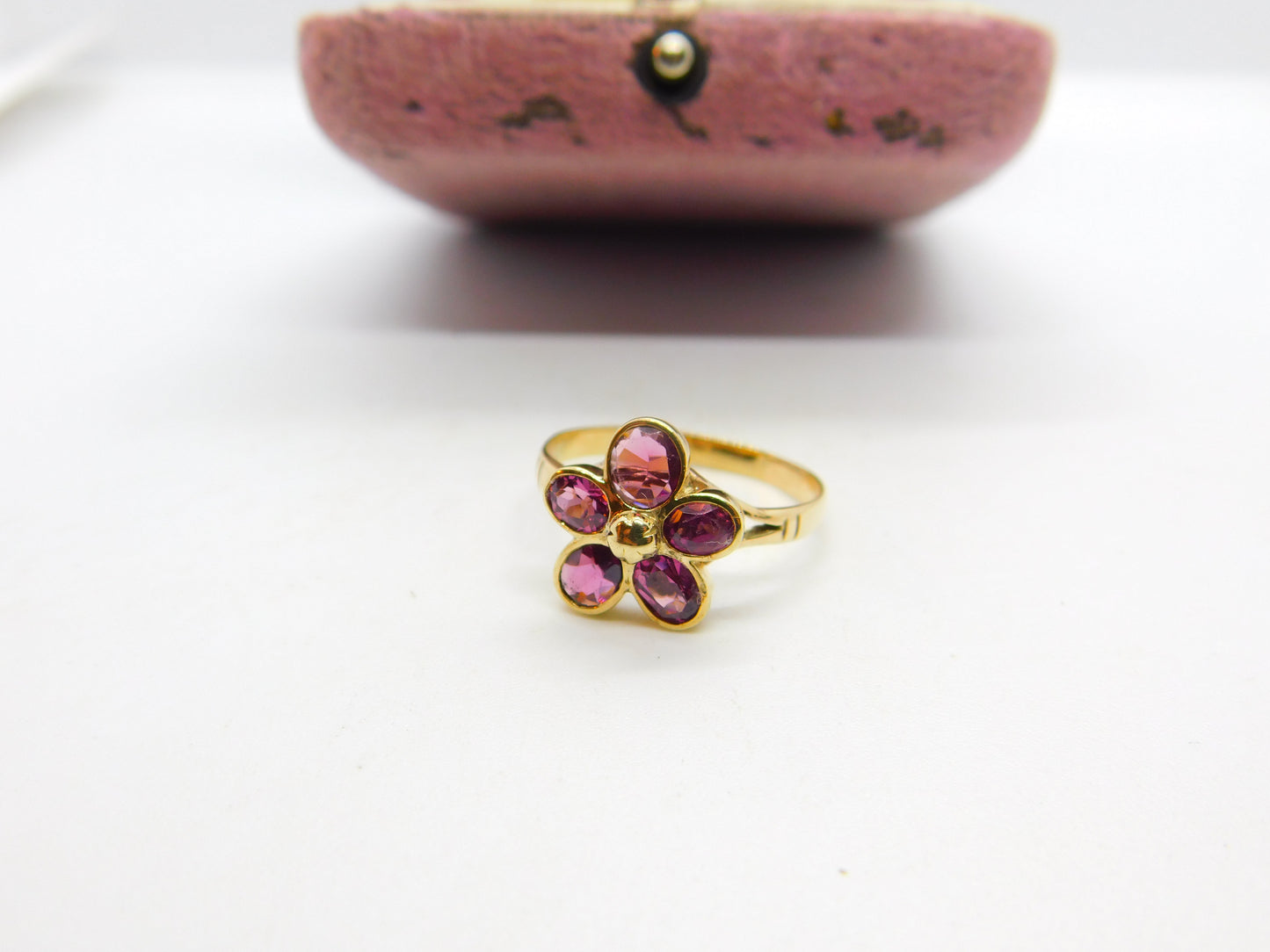 14ct Yellow Gold Almandine Garnet Floral Band Ring Antique c1920 Art Deco