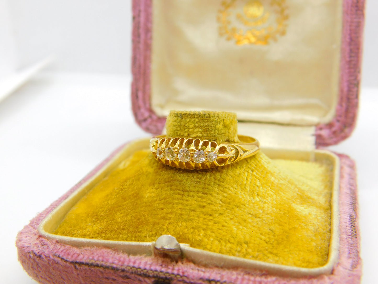 Edwardian 18ct Yellow Gold 0.3ct Five-Stone Diamond Boat Ring 1910 Birmingham