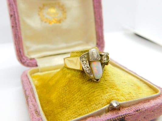 18ct Gold, Platinum, Palladium Set Cabochon Opal & Diamond Dress Ring Antique