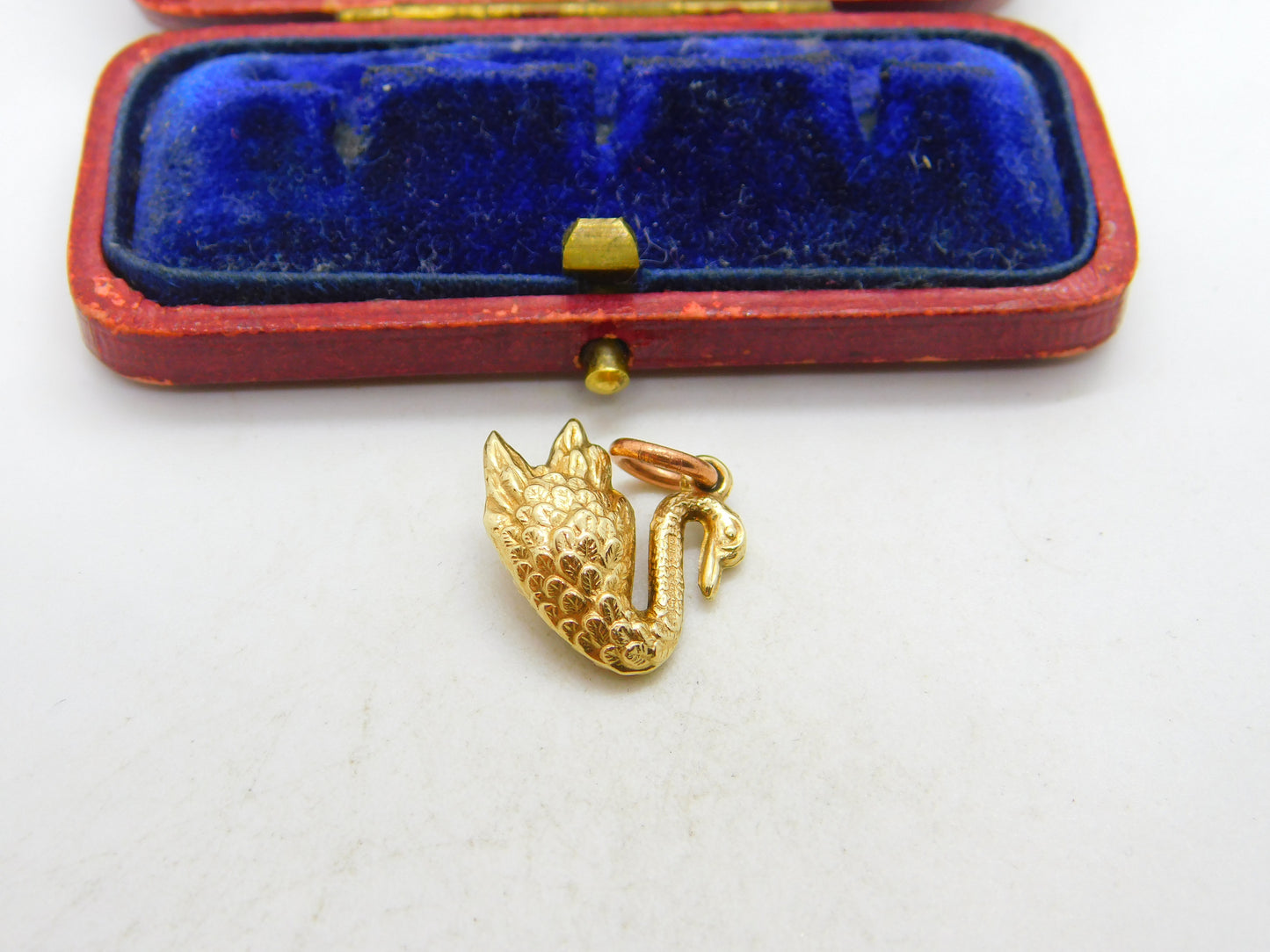 9ct Yellow Gold Swan Charm or Pendant Vintage 1975 Birmingham