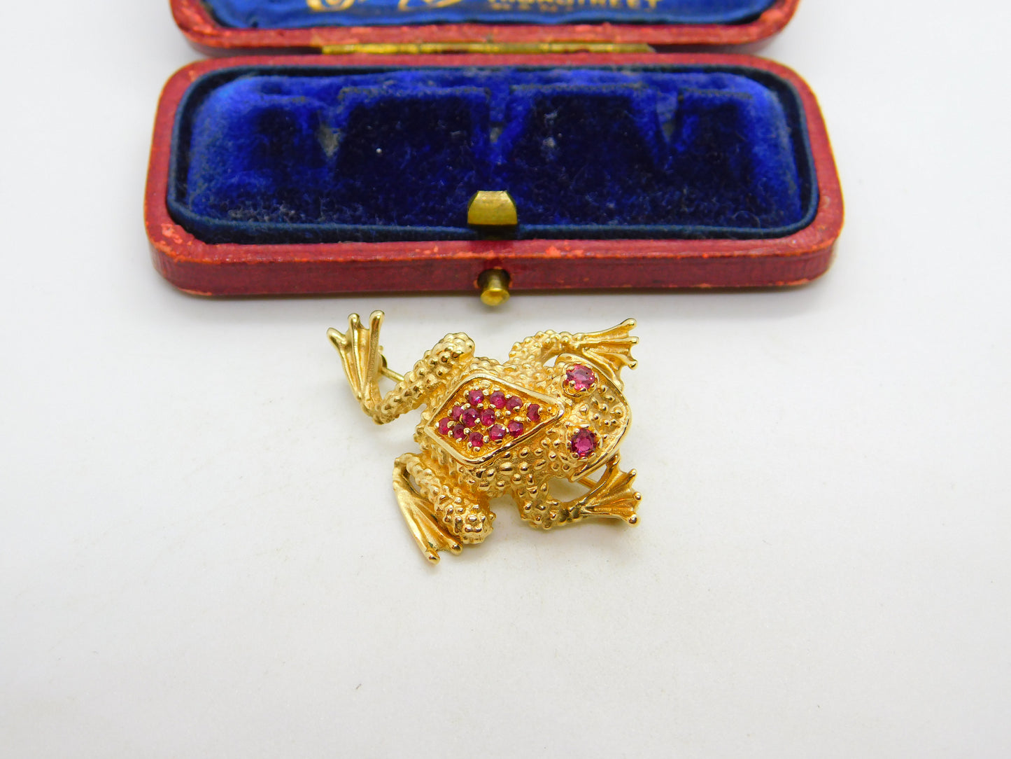 14ct Yellow Gold Ruby Set Leaping Frog Statement Brooch Pin Vintage c1970