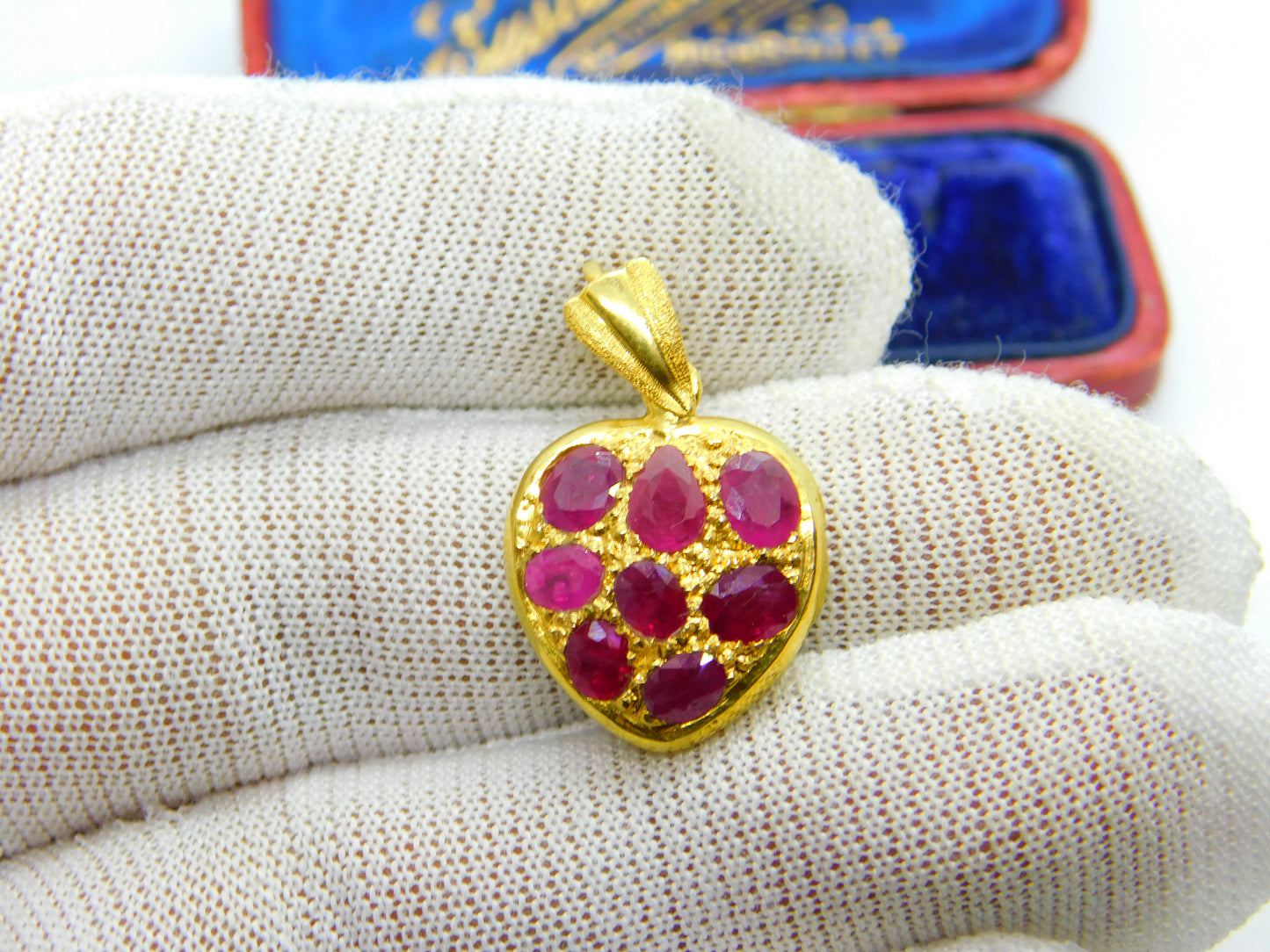 Victorian Indian 22ct Gold Heart Locket with Pave Set Natural Rubies c1880