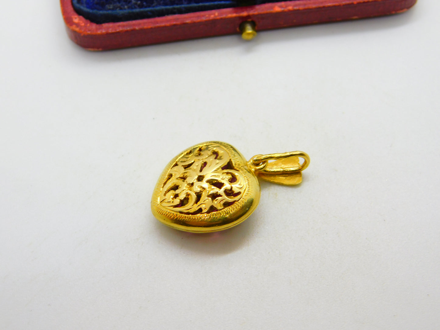 Victorian Indian 22ct Gold Heart Locket with Pave Set Natural Rubies c1880