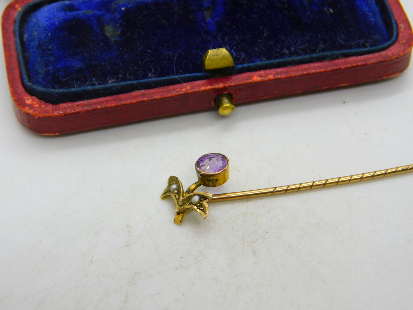 Victorian 9ct Gold, Seed Pearl & Amethyst Floral Wreath Stick Pin c1890 Antique