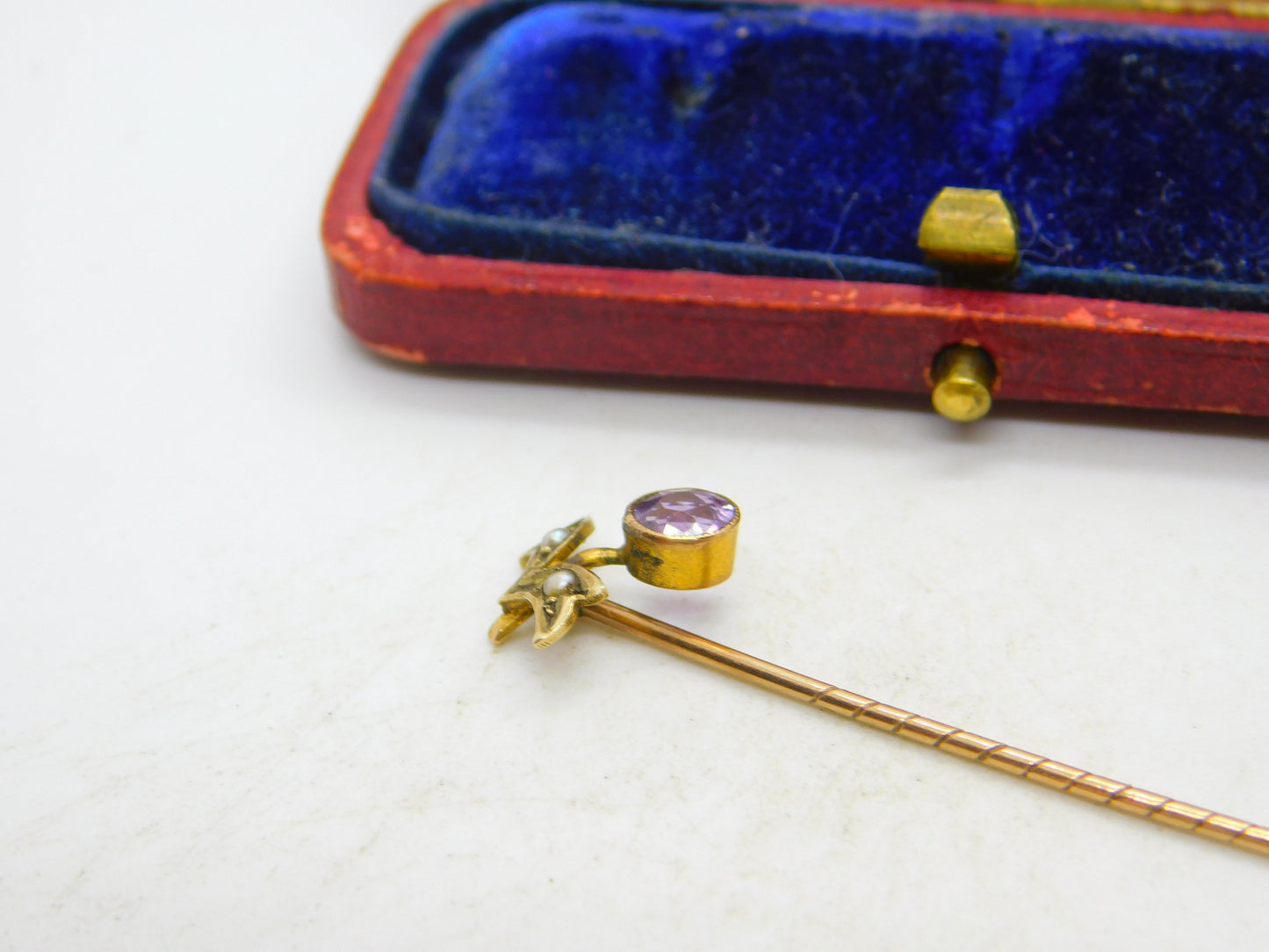 Victorian 9ct Gold, Seed Pearl & Amethyst Floral Wreath Stick Pin c1890 Antique