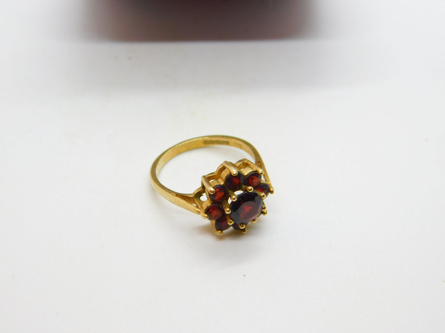 9ct Yellow Gold Bohemian Garnet Cluster Vintage 1994 Birmingham Size O UK