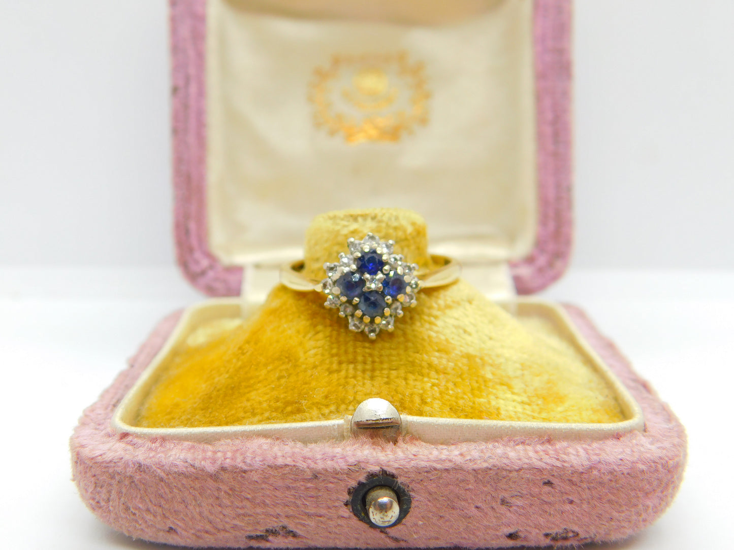 18ct Yellow Gold, Sapphire & Diamond Floral Cluster Ring Vintage 1987 Birmingham