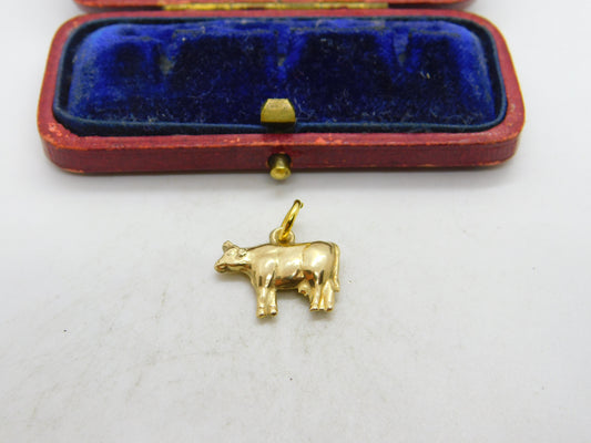 9ct Yellow Gold Dairy Cow Charm or Pendant Vintage 1962 London