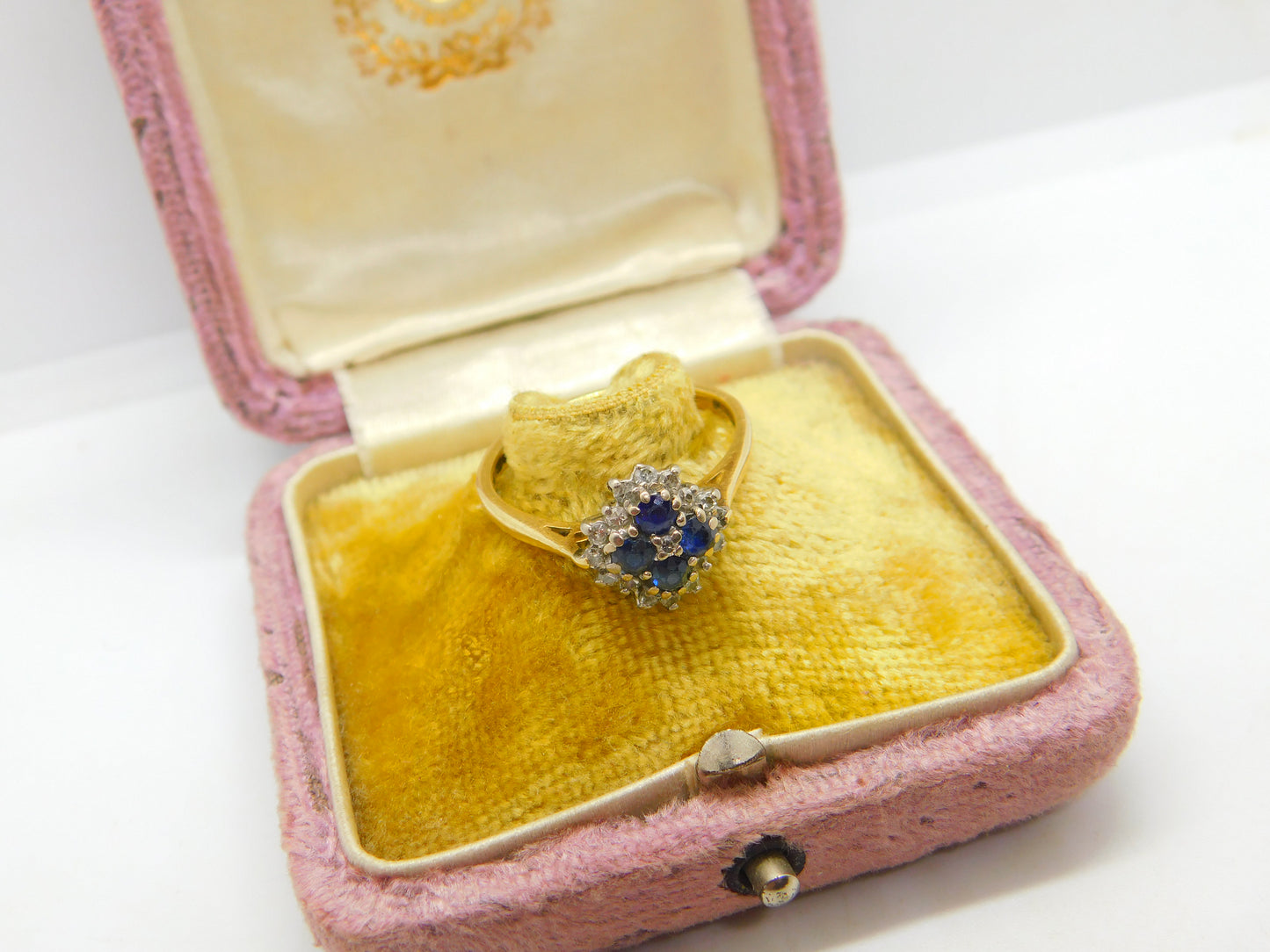 18ct Yellow Gold, Sapphire & Diamond Floral Cluster Ring Vintage 1987 Birmingham