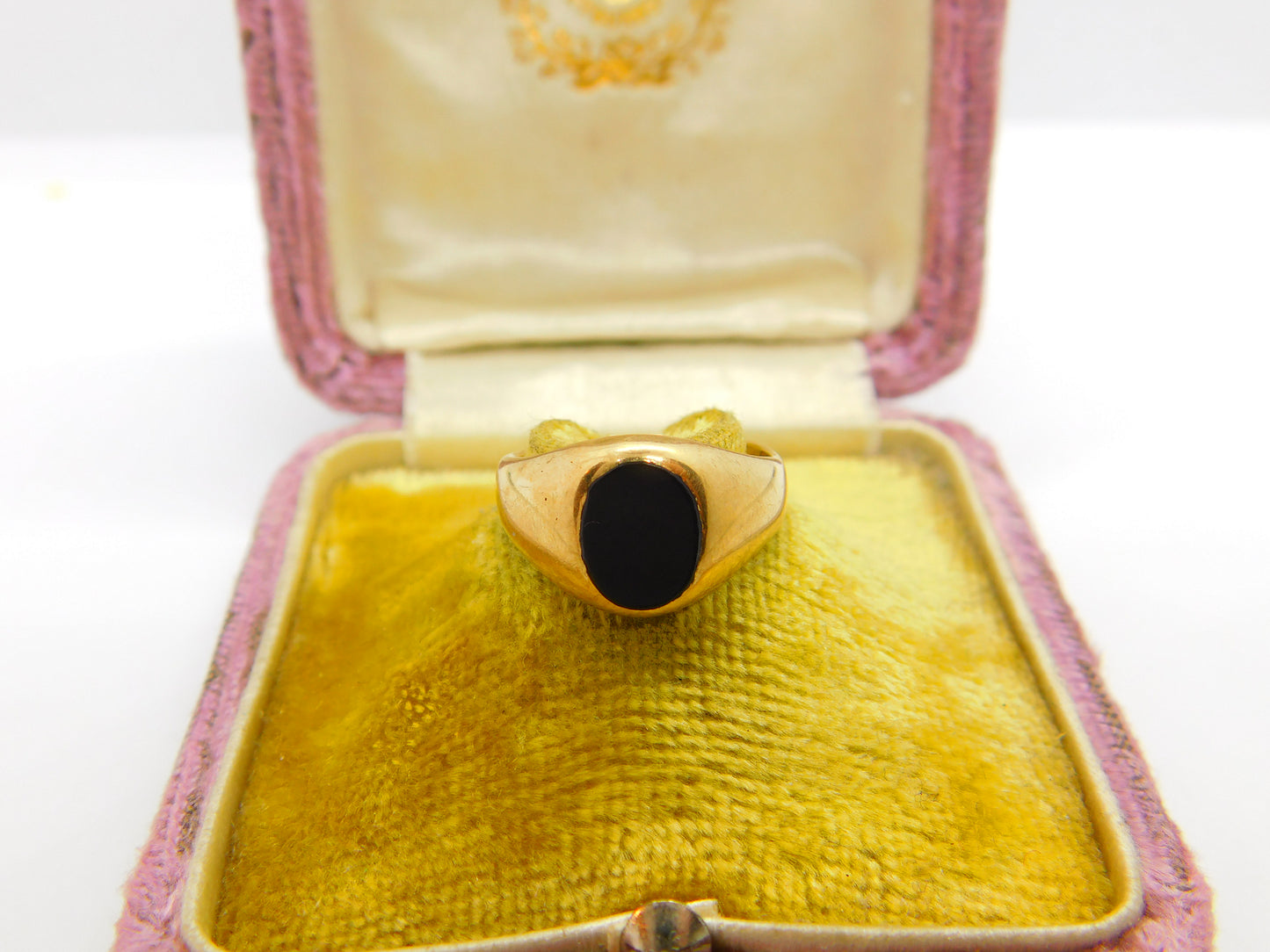 9ct Yellow Gold Onyx Set Signet Ring Mid-Century c1950 Birmingham Size I 1/2 UK