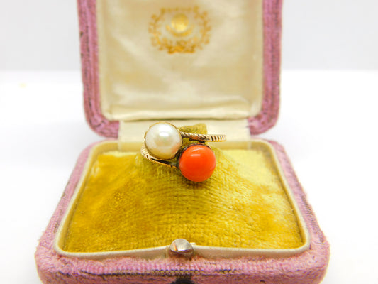 Georgian 15ct Gold, Red Coral & Blister Pearl Crossover Ring c1820 Antique