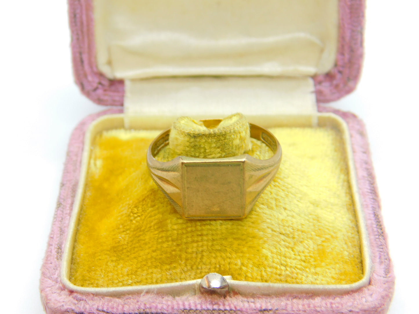 9ct Yellow Gold Essential Square Signet Ring 1969 Birmingham Vintage