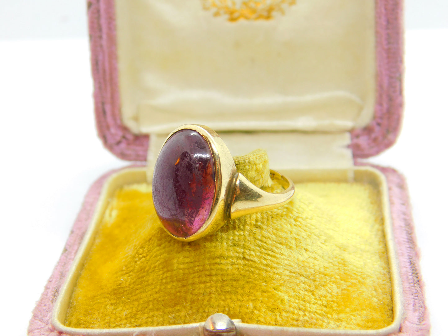 9ct Yellow Gold & Cabochon Almandine Garnet Dress Ring c1920 Art Deco