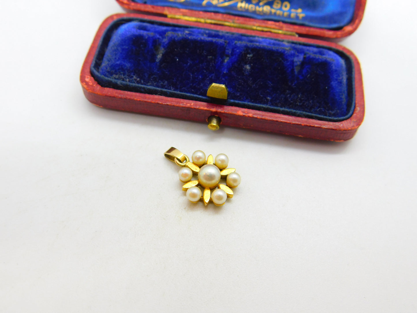 14ct Yellow Gold & Pearl Set Daisy Floral Pendant Antique c1920 Art Deco