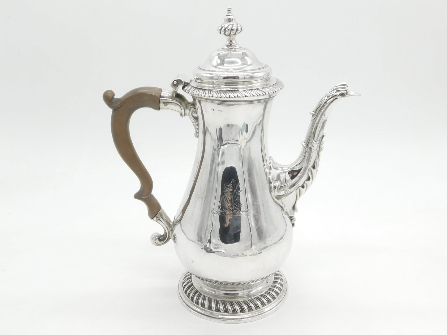 George III Sterling Silver Baluster Coffee Pot Lion Crest Antique 1764 London