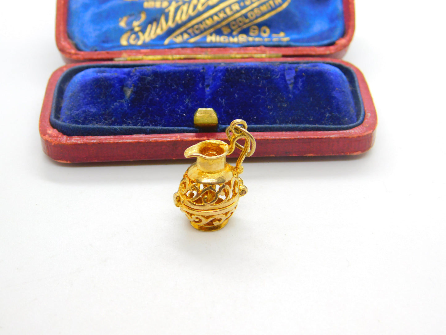 9ct Yellow Gold Opening Lady in the Wine Jug Charm 1977 Birmingham Vintage