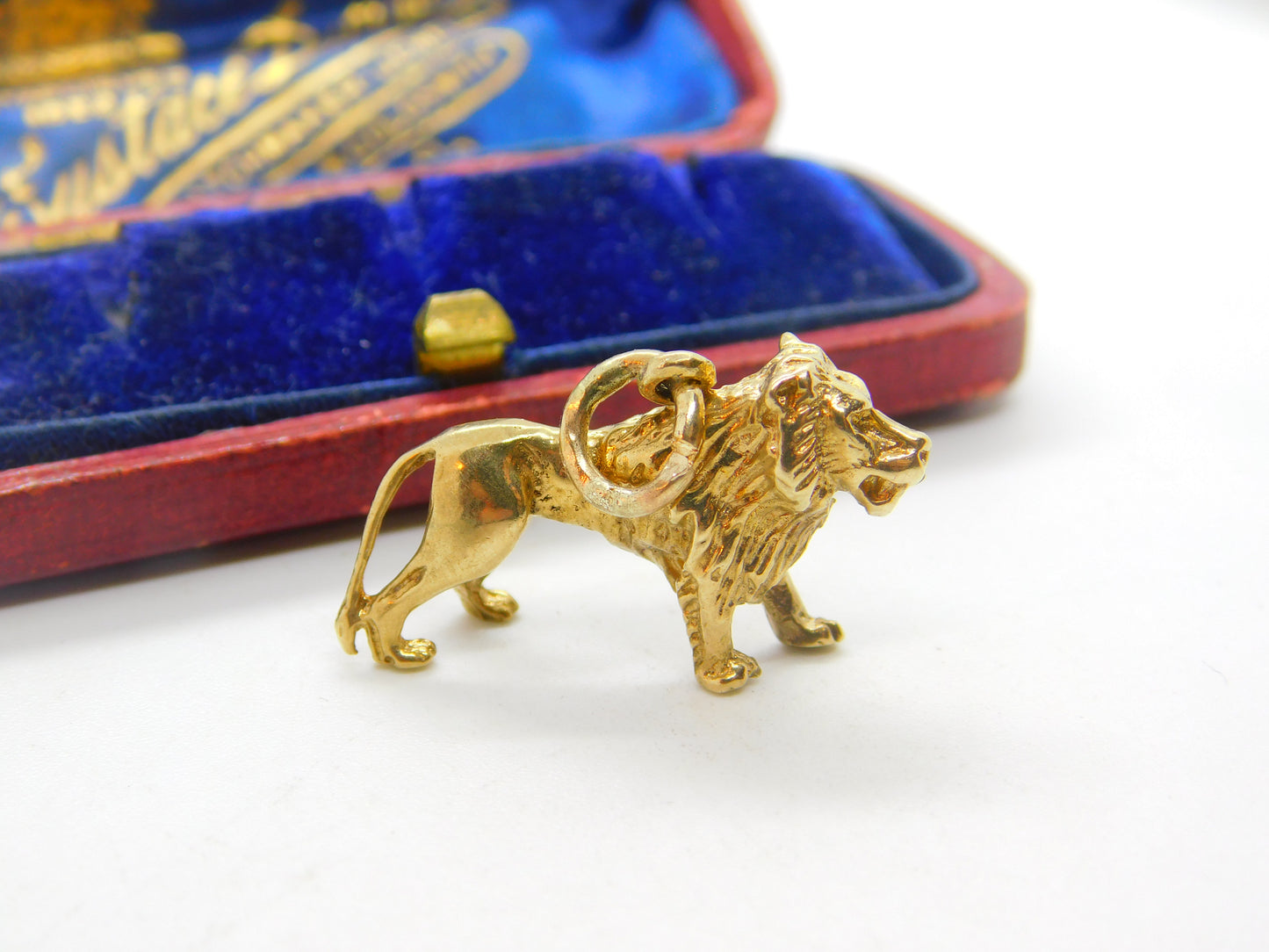 9ct Yellow Gold Leo Zodiac Lion Form Charm or Pendant c1970 Birmingham Vintage