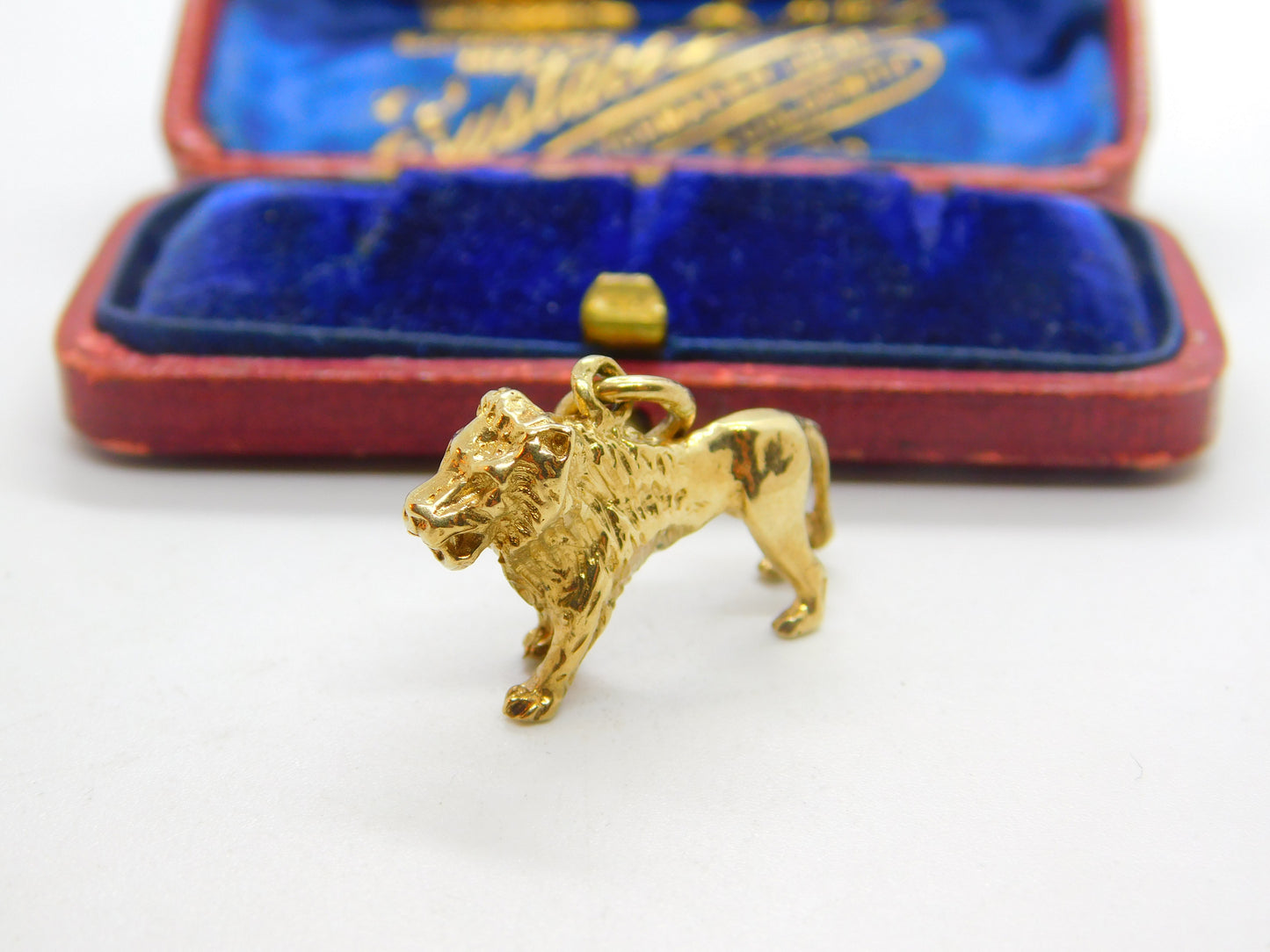 9ct Yellow Gold Leo Zodiac Lion Form Charm or Pendant c1970 Birmingham Vintage