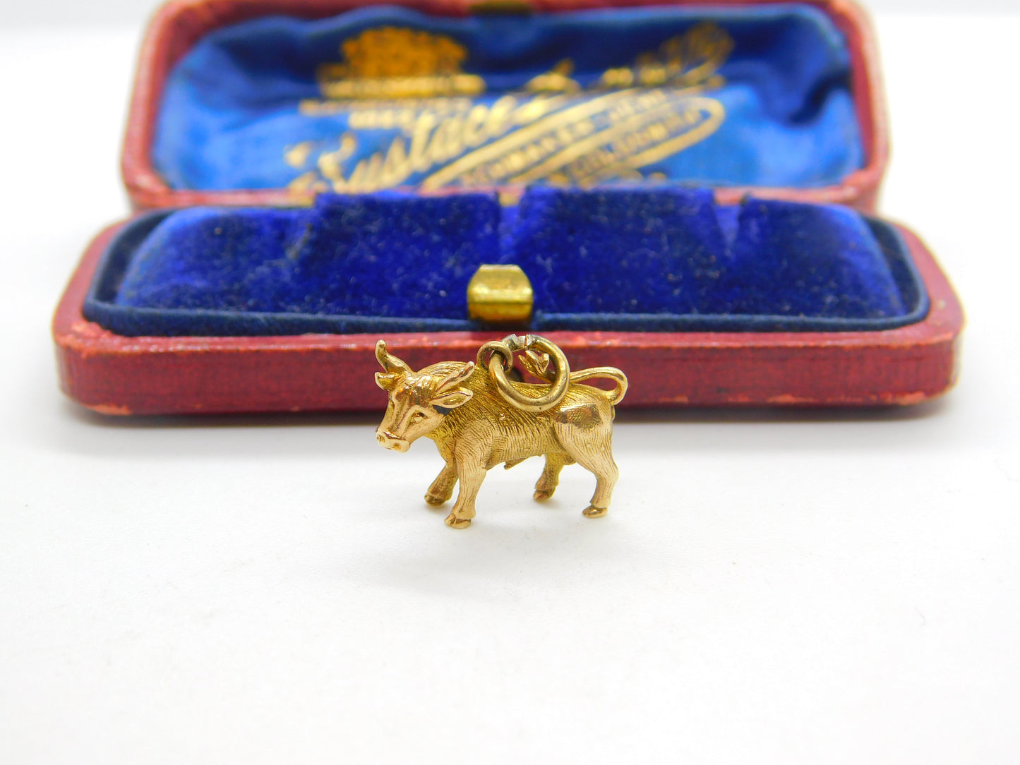 9ct Yellow Gold Taurus the Bull Zodiac Charm or Pendant 1958 Birmingham