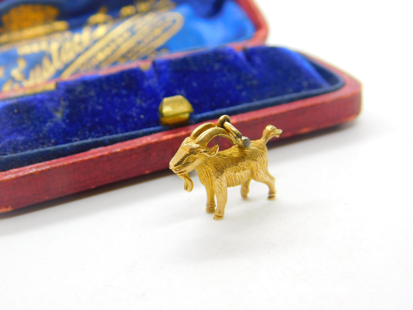 9ct Yellow Gold Capricorn the Goat Zodiac Charm or Pendant c1970 Birmingham