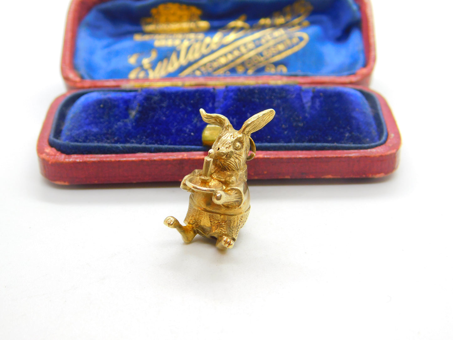 9ct Yellow Gold Rabbit Holding a Candlestick Charm Pendant 1964 Birmingham