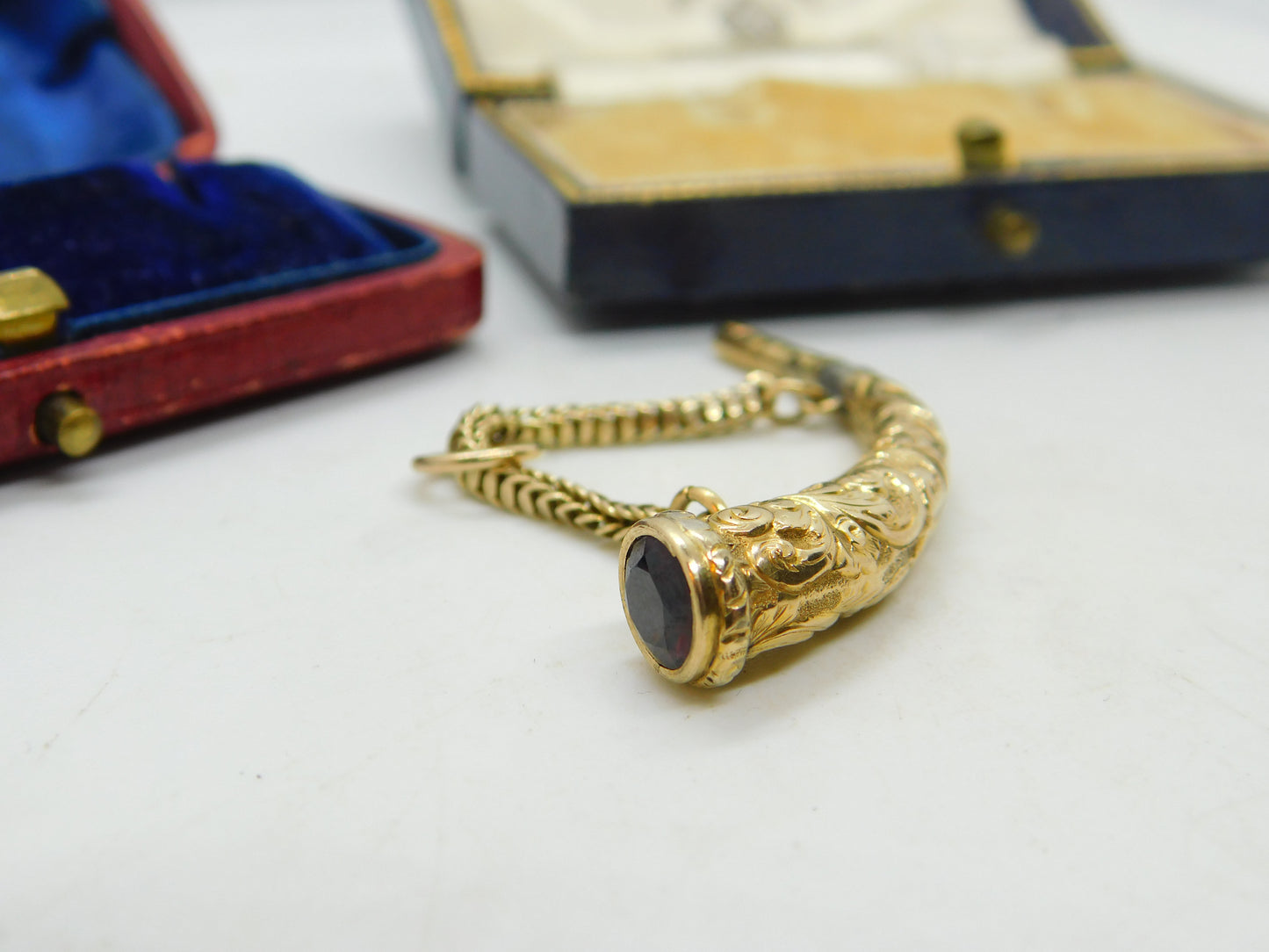 15ct Yellow Gold & Garnet Set Horn Form Watch Key Fob Pendant Antique c1900