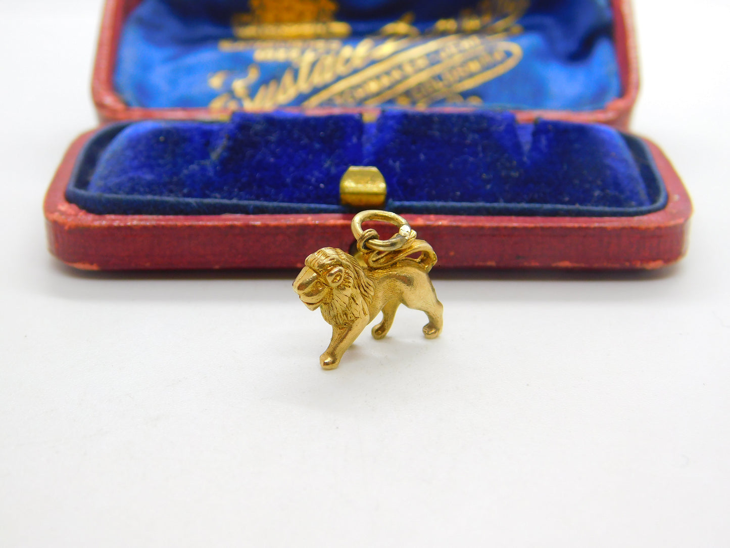 9ct Yellow Gold Lion or Leo Zodiac Charm Pendant 1960 Birmingham Vintage