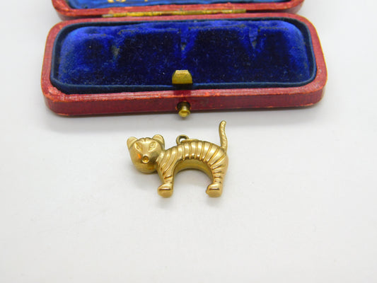 9ct Yellow Gold Startled Cat Kitten Charm Pendant Vintage c1970 Birmingham