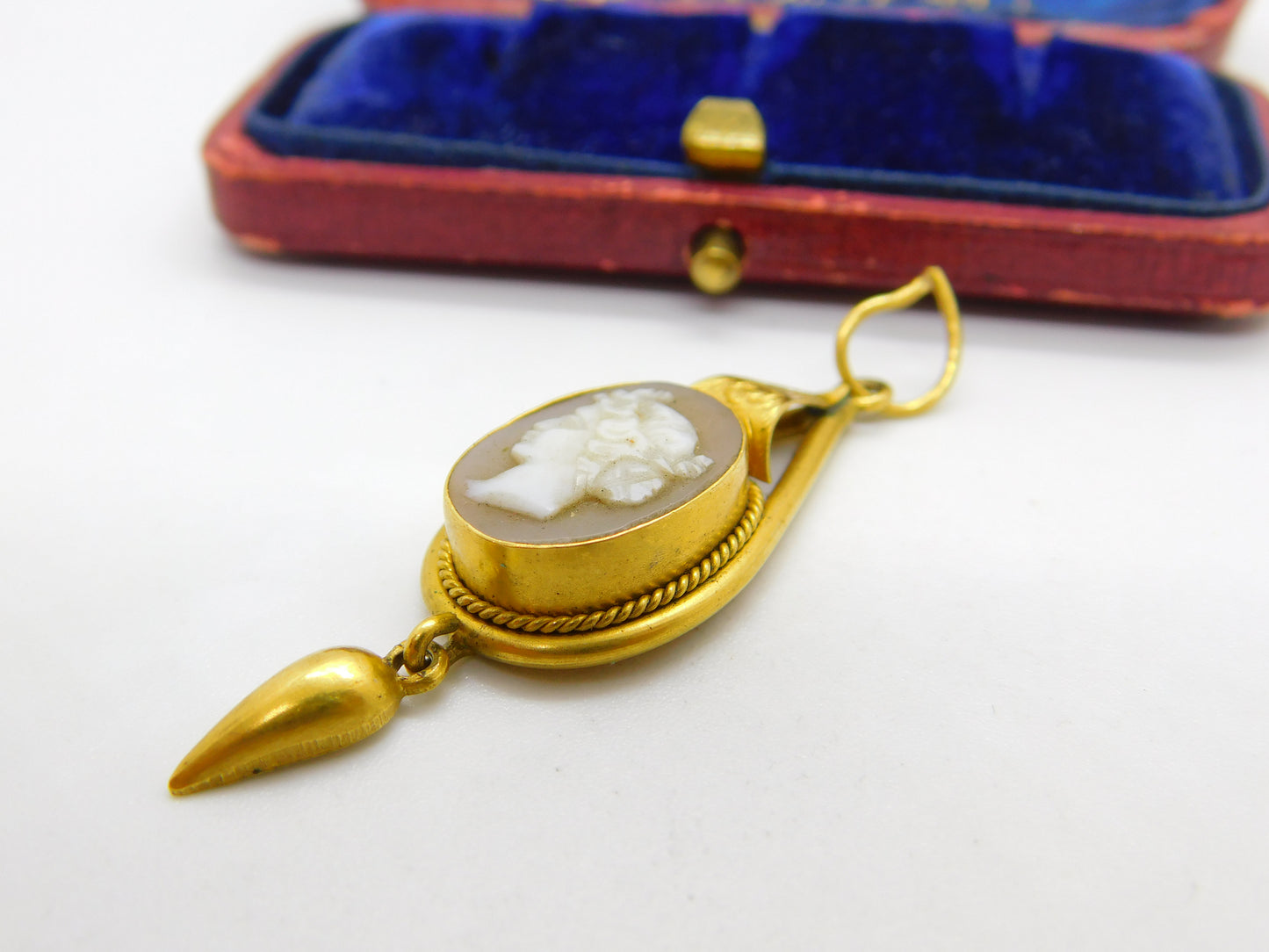 Victorian 18ct Gold & Carved Female Cameo Mourning Drop Pendant Antique c1860