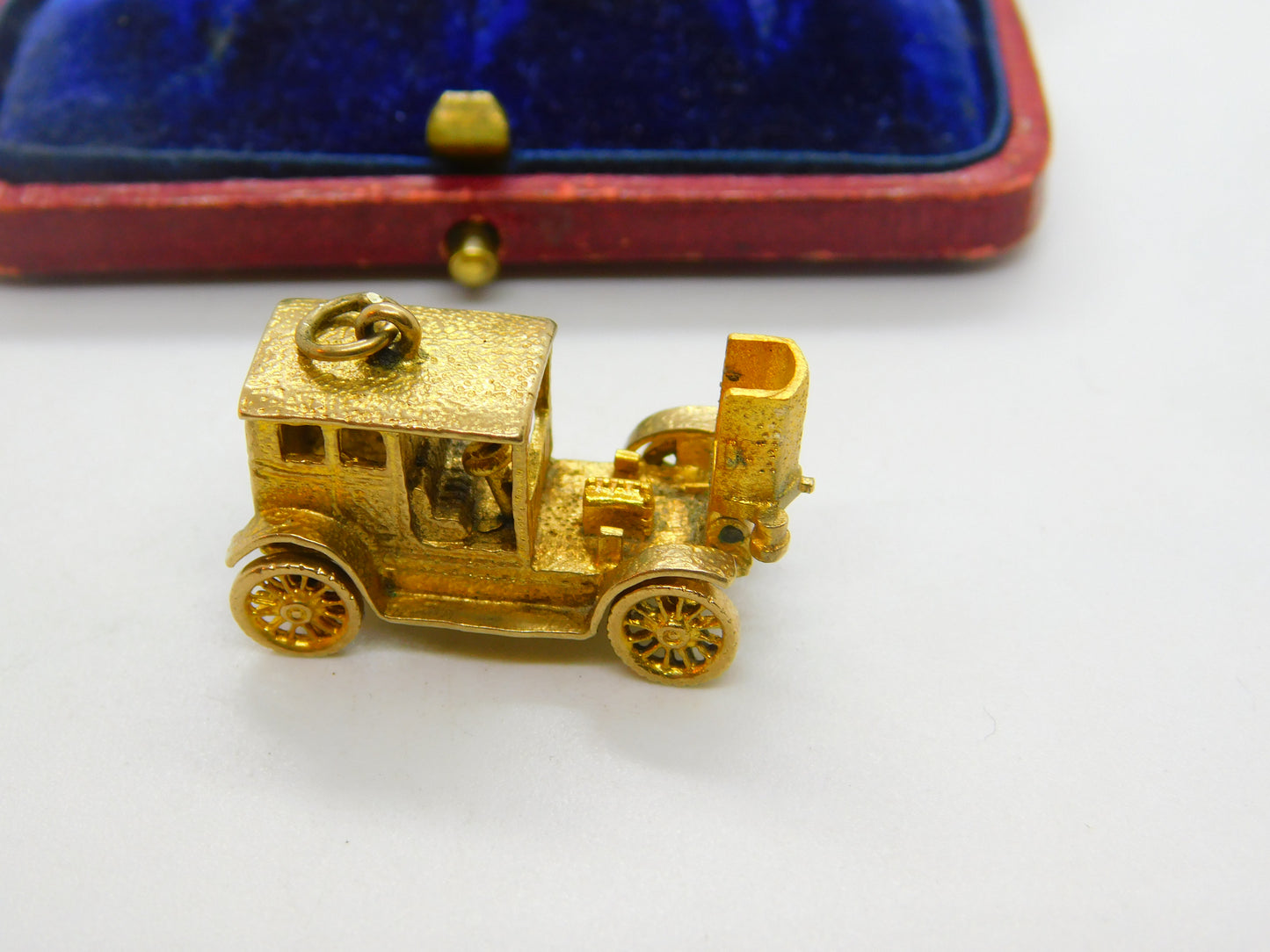 9ct Yellow Gold Motor Car Charm with Openable Bonnet Vintage 1973 Birmingham