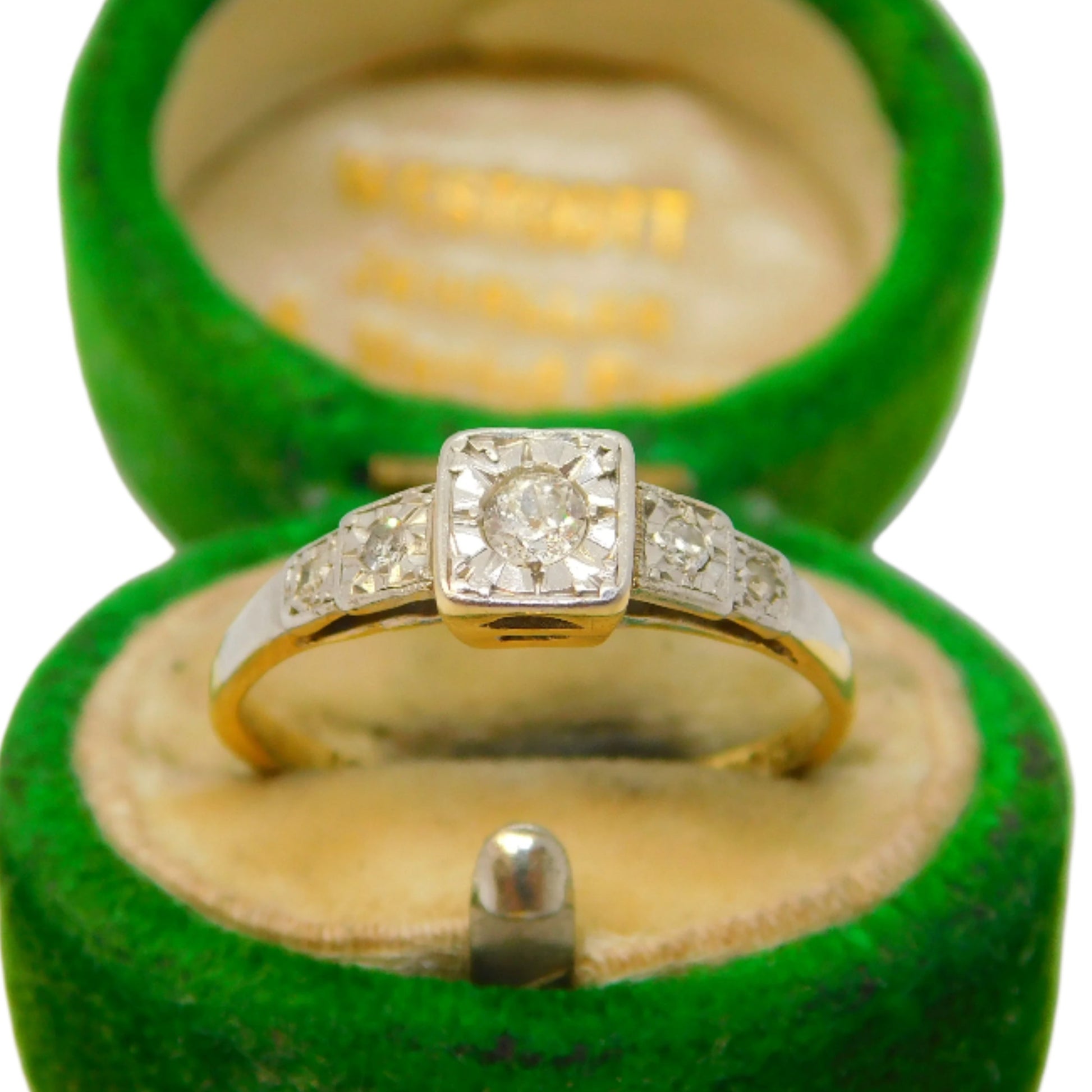 Victorian 18ct gold ring diamond