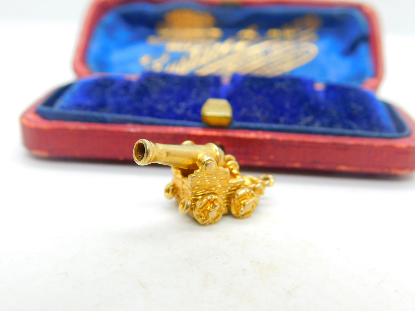 9ct Yellow Gold Traditional Cannon Gunner Charm Vintage 1965 London