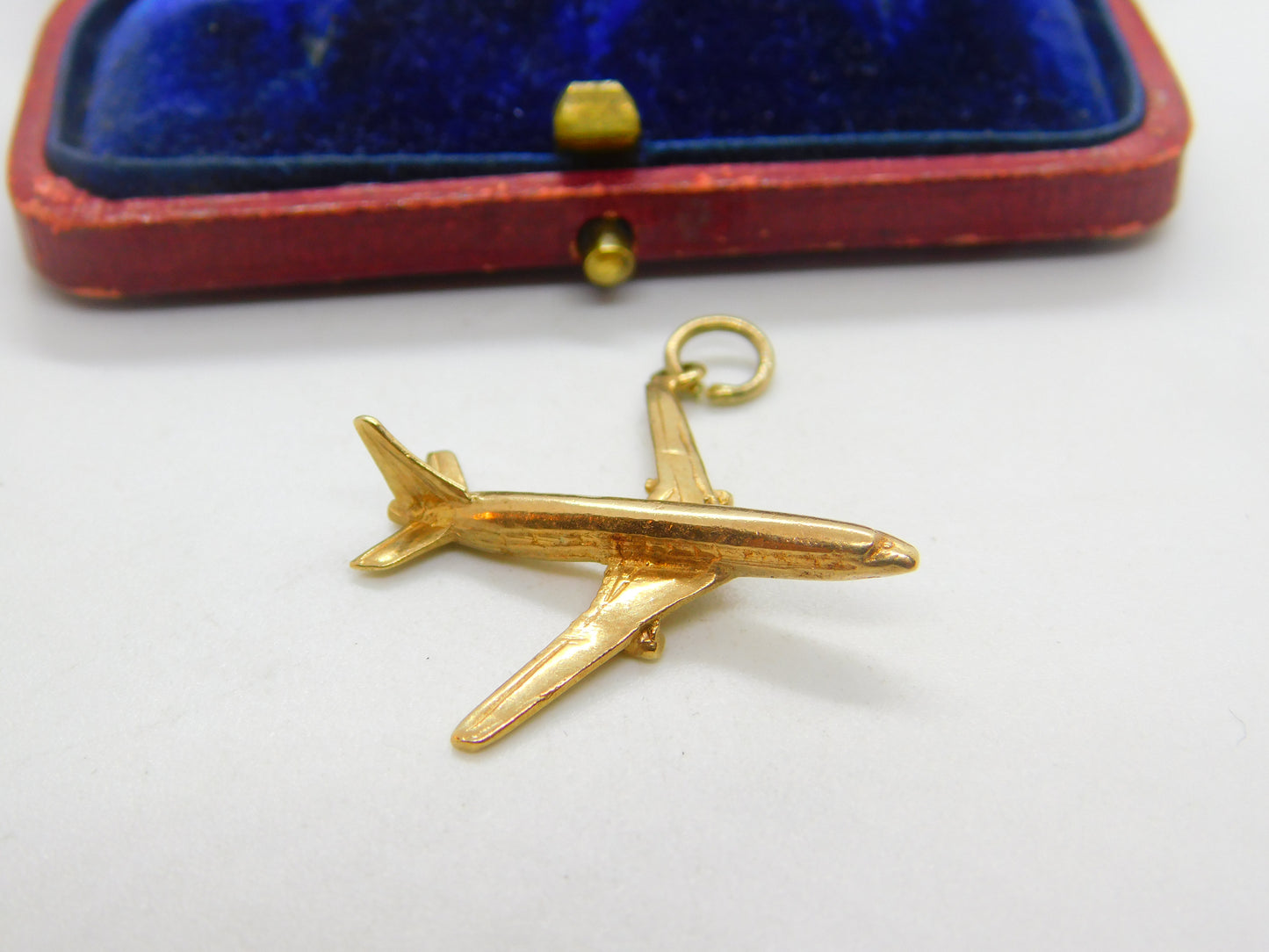 9ct Yellow Gold Large Jet Aeroplane Charm or Pendant 1979 Birmingham