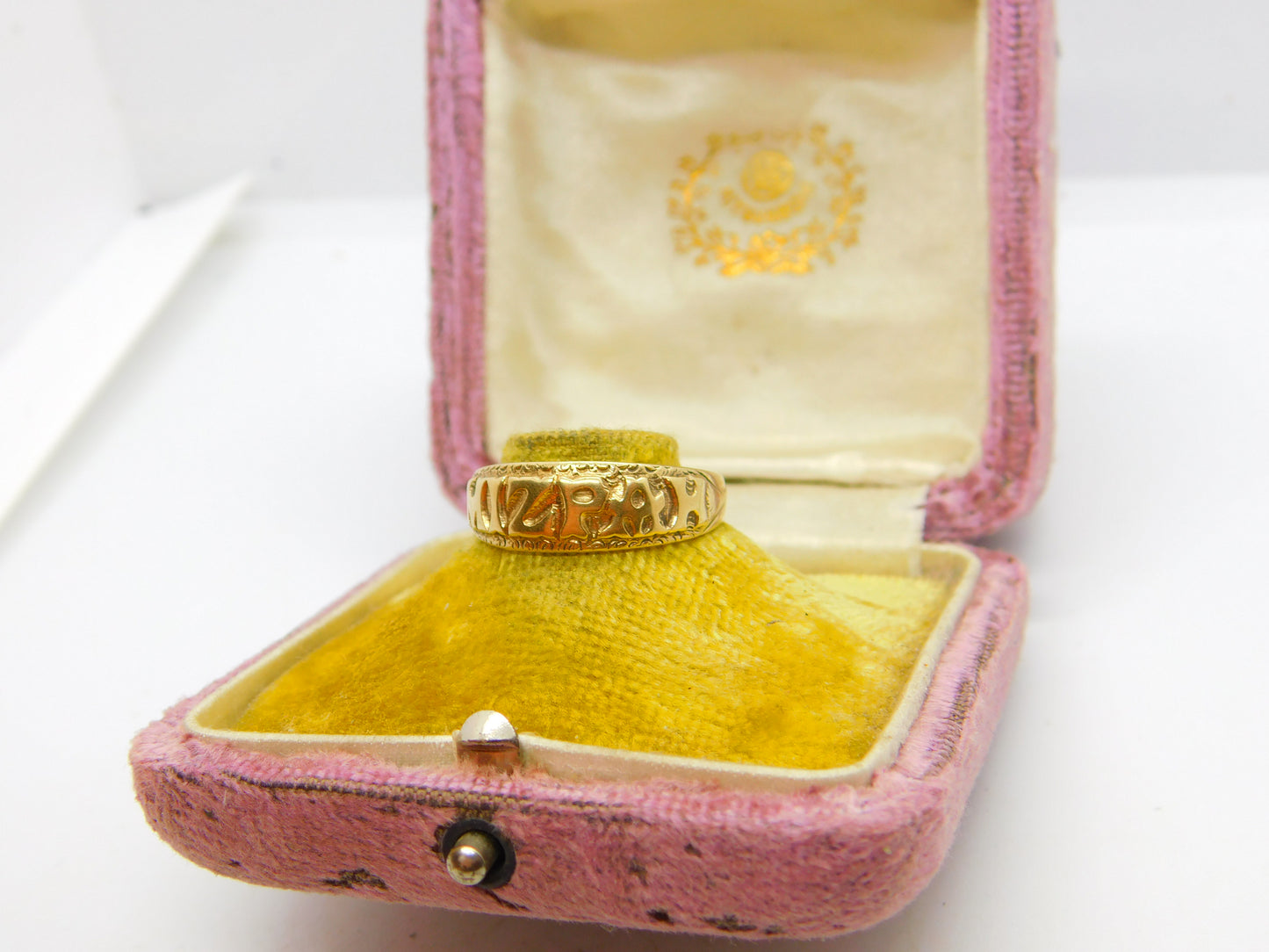 Victorian Style 9ct Yellow Gold Mizpah Sweetheart Ring Birmingham c1960