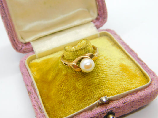 9ct Yellow Gold & Pearl Set Band Ring Vintage 1984 London