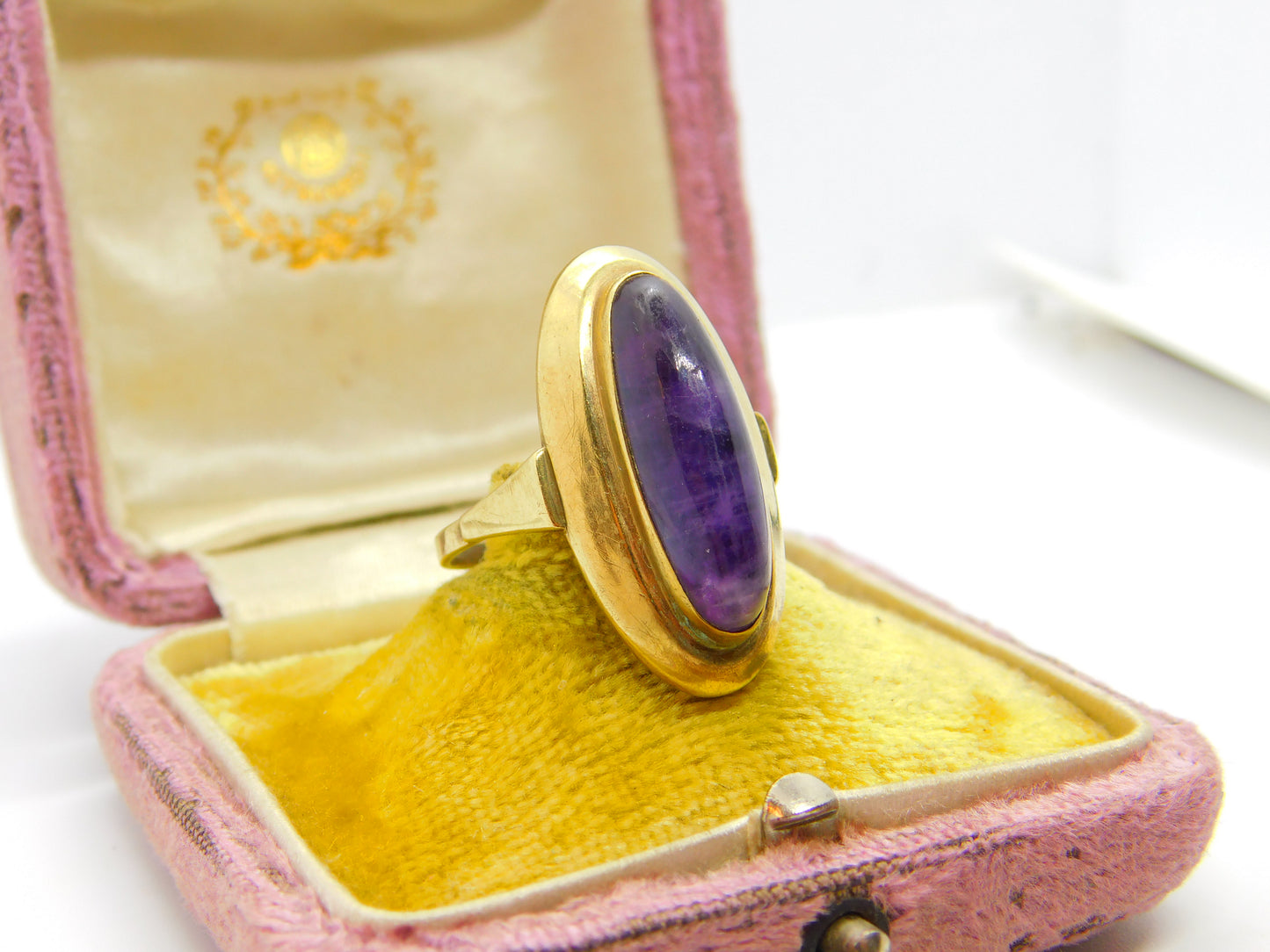 8ct Gold Cabochon Amethyst or Blue John Modernist Ring Antique c1930