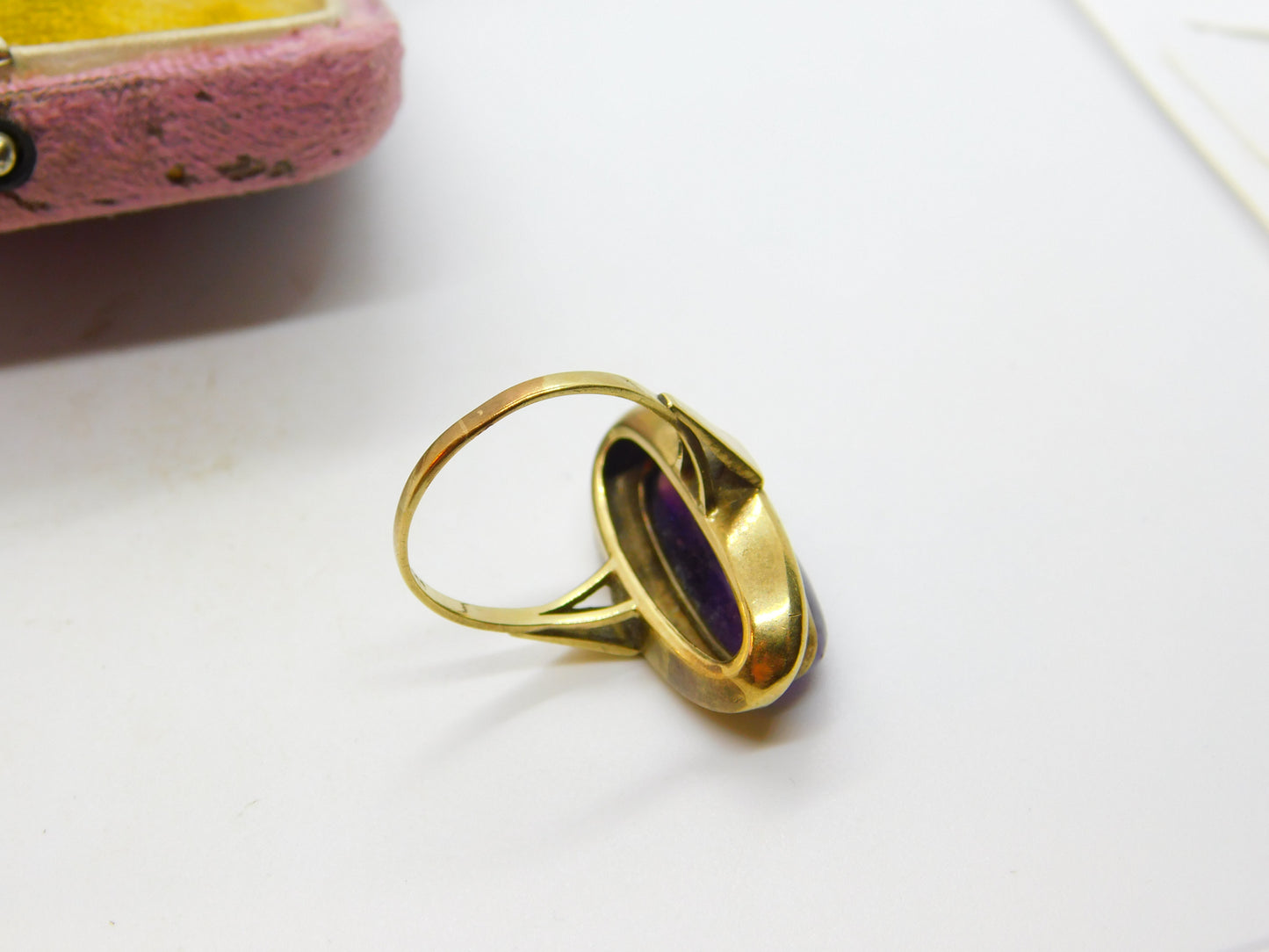 8ct Gold Cabochon Amethyst or Blue John Modernist Ring Antique c1930