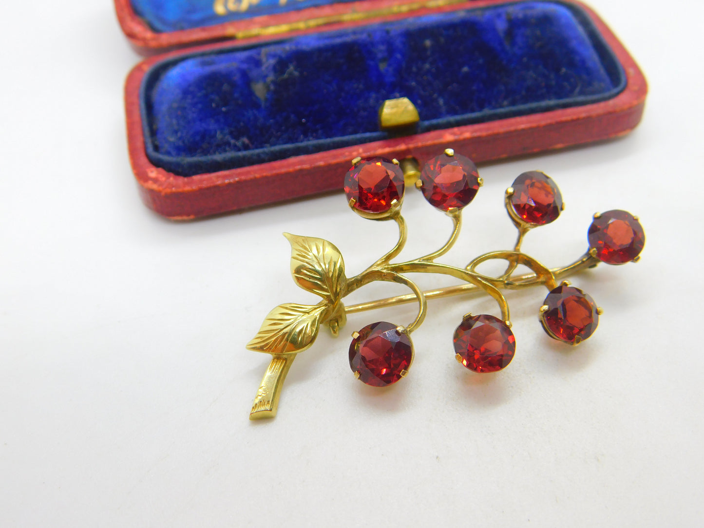 14ct Yellow Gold & Garnet Set Floral Sprig Brooch Antique c1930 Art Deco