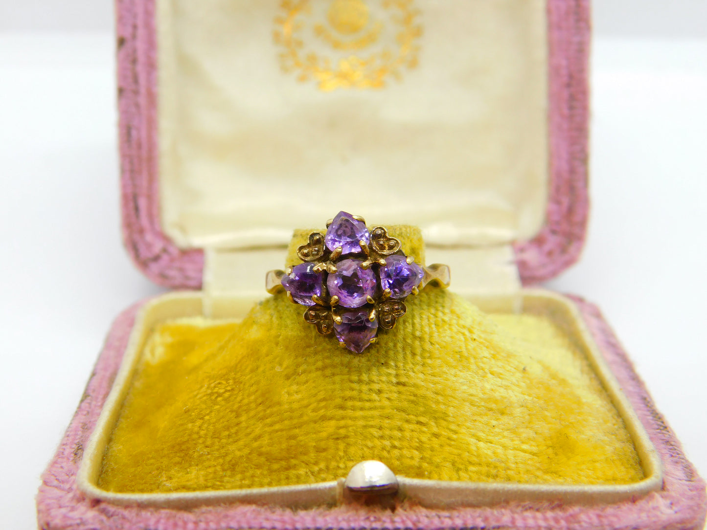 9ct Yellow Gold Purple Amethyst Set Floral Band Ring 1959 London Vintage