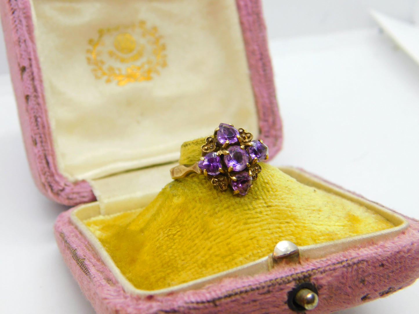 9ct Yellow Gold Purple Amethyst Set Floral Band Ring 1959 London Vintage