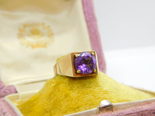 9ct Yellow Gold & Cushion Cut Amethyst Modernist Ring Vintage 1970 Birmingham