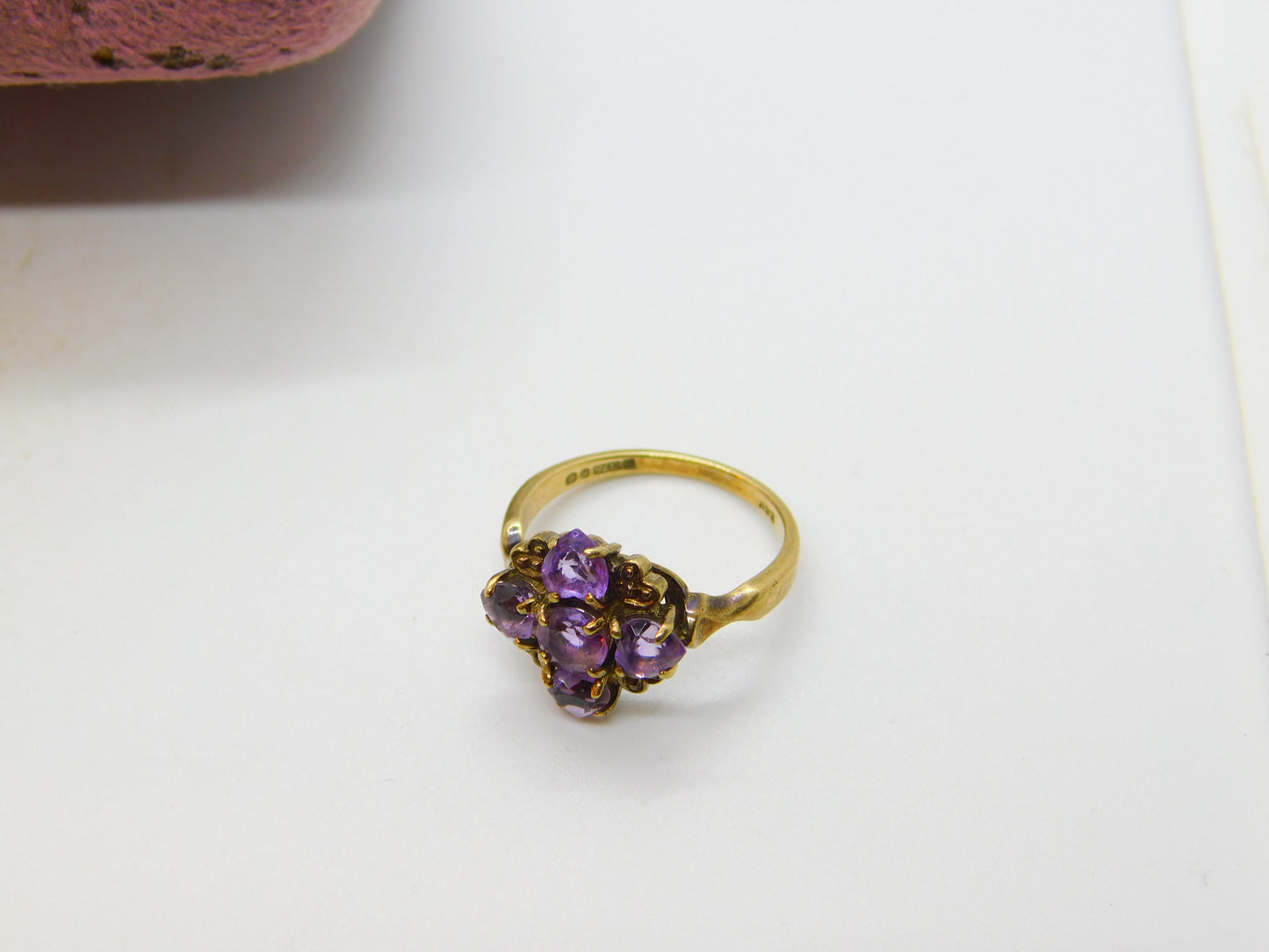 9ct Yellow Gold Purple Amethyst Set Floral Band Ring 1959 London Vintage