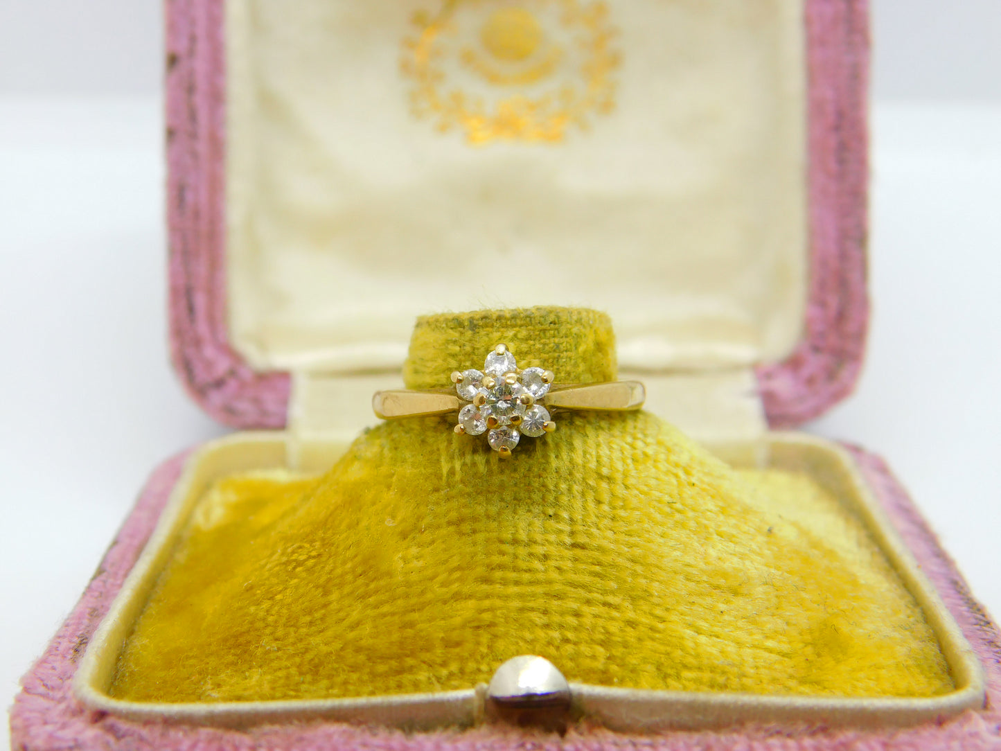 9ct Yellow Gold Diamond Floral Daisy Cluster Ring 1986 Birmingham Vintage