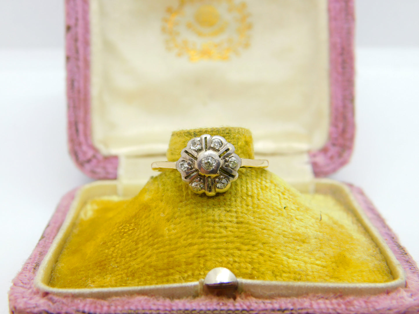 Victorian 18ct Gold & Diamond Set Floral Daisy Cluster Ring Antique c1890