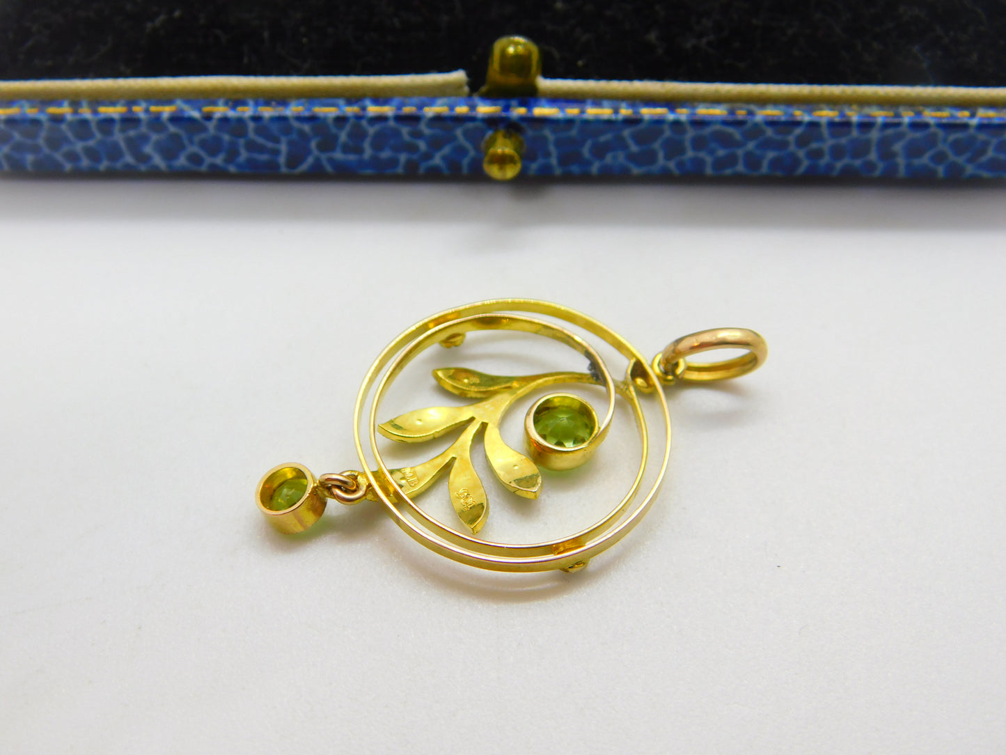 Edwardian 9ct Gold, Peridot & Seed Pearl Suffragette Lavalier Pendant Antique