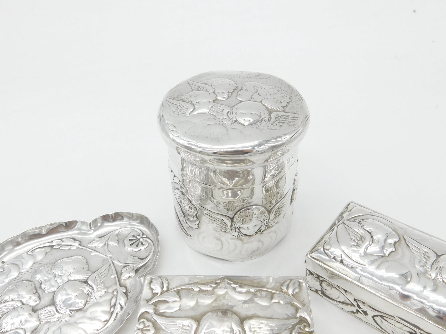 Victorian Sterling Silver Four-Piece Dressing Set 1896 London William Comyns