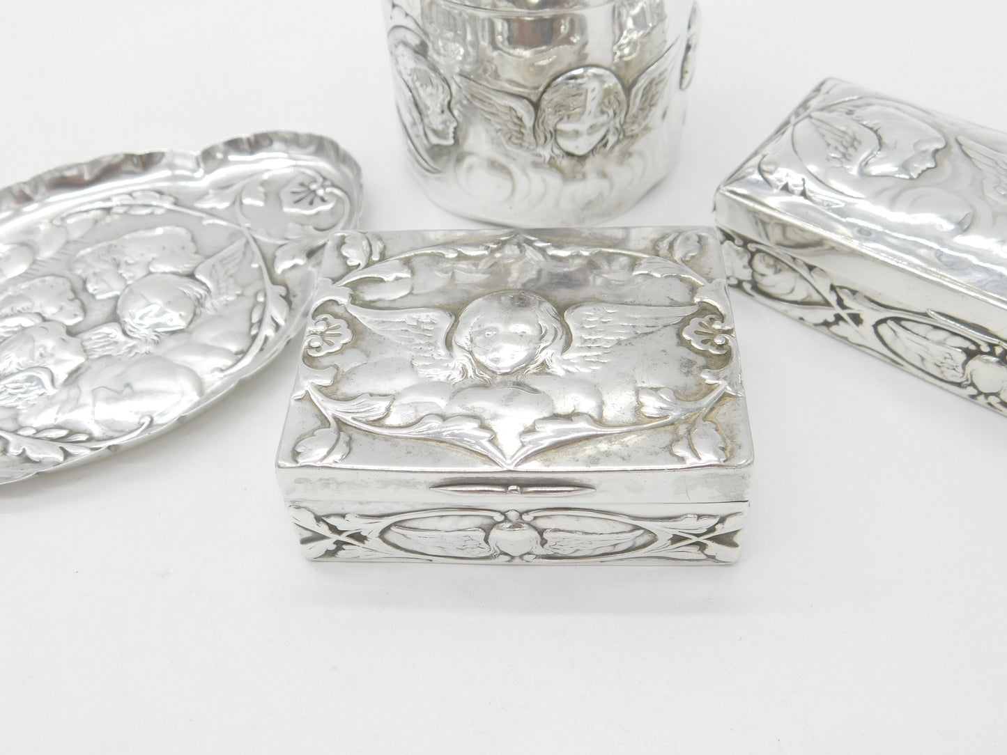 Victorian Sterling Silver Four-Piece Dressing Set 1896 London William Comyns