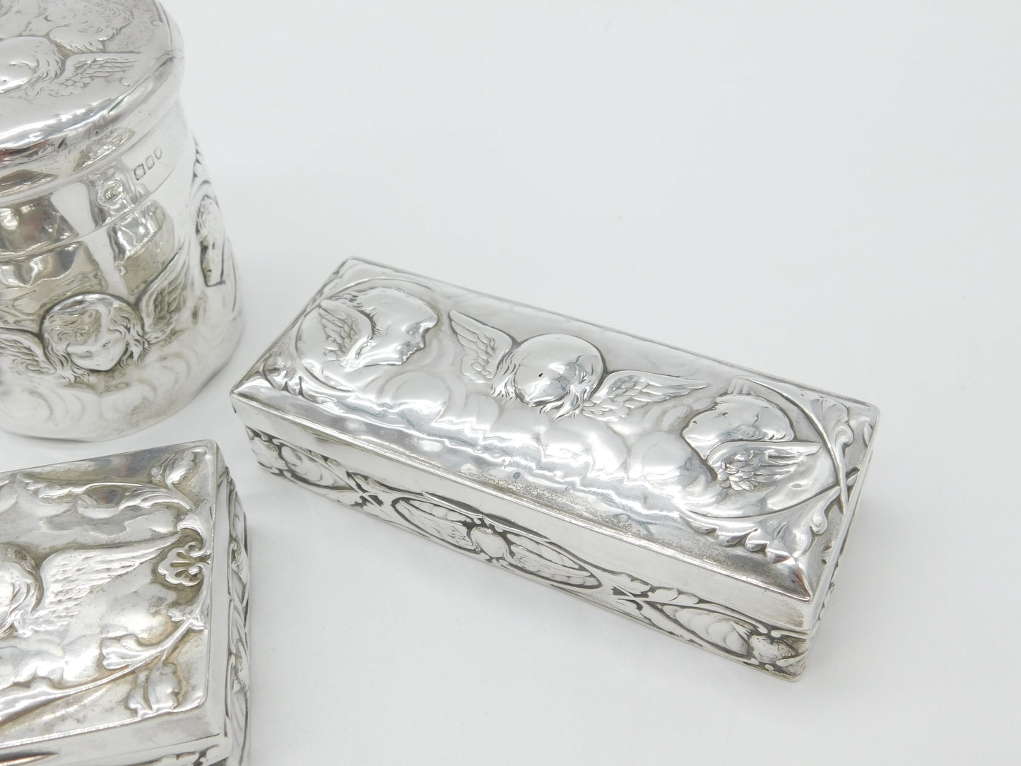 Victorian Sterling Silver Four-Piece Dressing Set 1896 London William Comyns